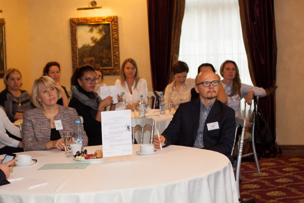 Practical Administration: following the 17th round-table meeting