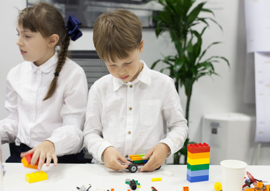 Дети сотрудников Loftice побывали на планете LEGO