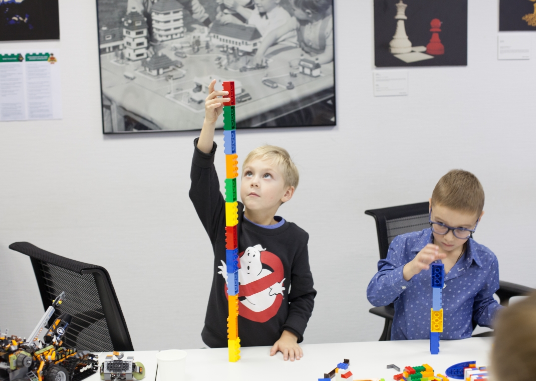 Дети сотрудников Loftice побывали на планете LEGO